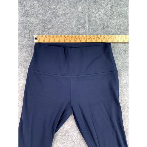 Lululemon 8 Womens Train Time‎ True Navy 20" Crop - Picture 2 of 5